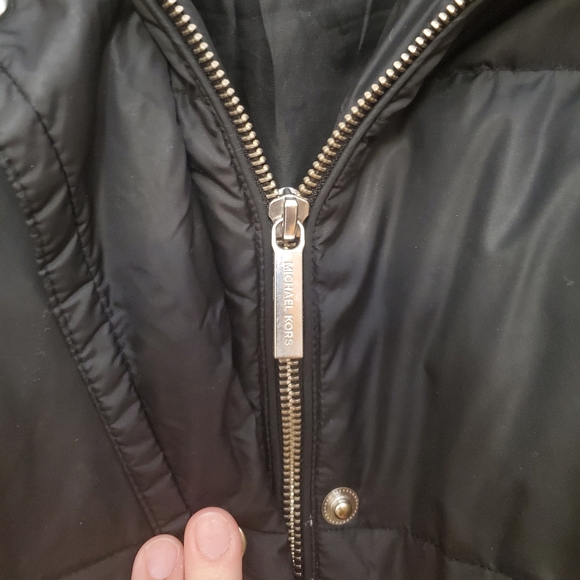 🤩BOGOFREE🤩 XL Michael Kors winter puffer coat - Picture 7 of 13